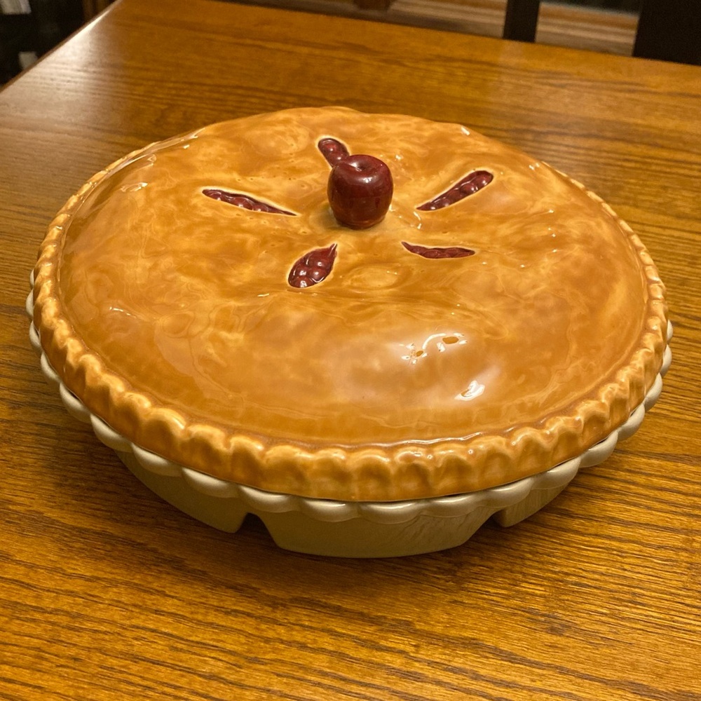 World Market - Pie Dish
